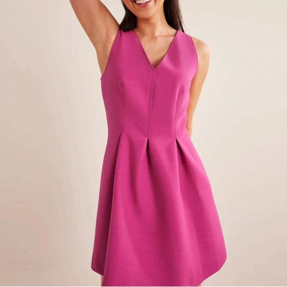 Boden Pink V-Neck Skater Mini Dress Size US 14R Sleeveless Mini A-Line